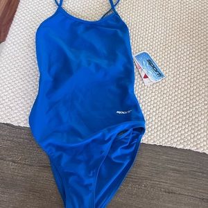 Sporty girls, bathing suit size 32 brand new
